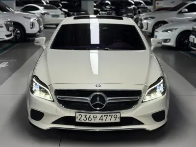 Mercedes-Benz CLS-Class