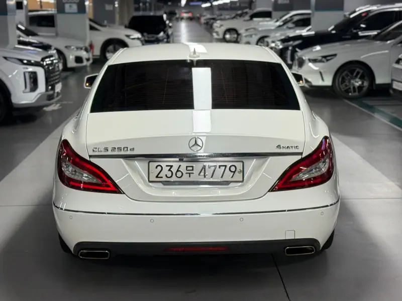 Mercedes-Benz CLS-Class