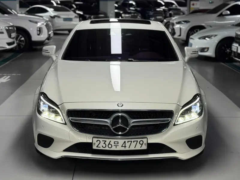 Mercedes-Benz CLS-Class