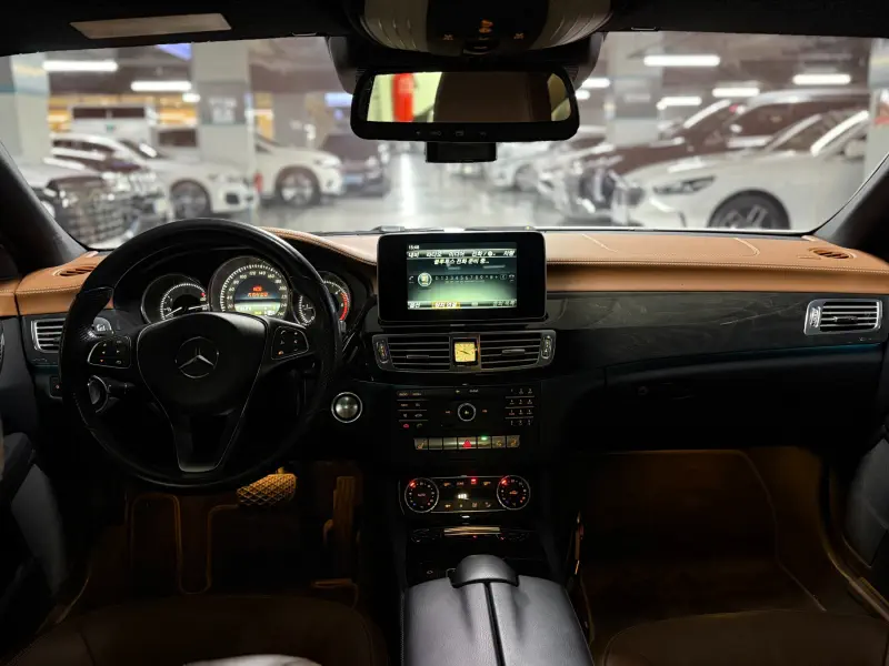 Mercedes-Benz CLS-Class