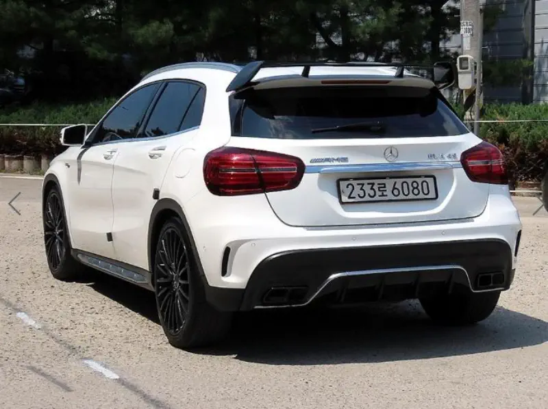 Mercedes-Benz GLA-Class