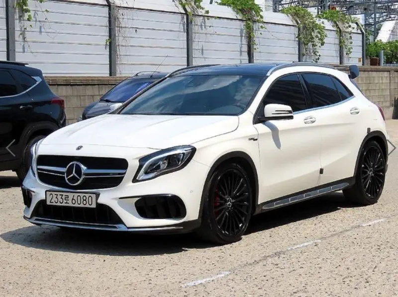 Mercedes-Benz GLA-Class