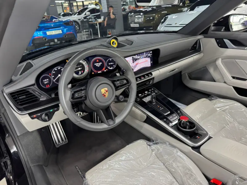 Porsche 911