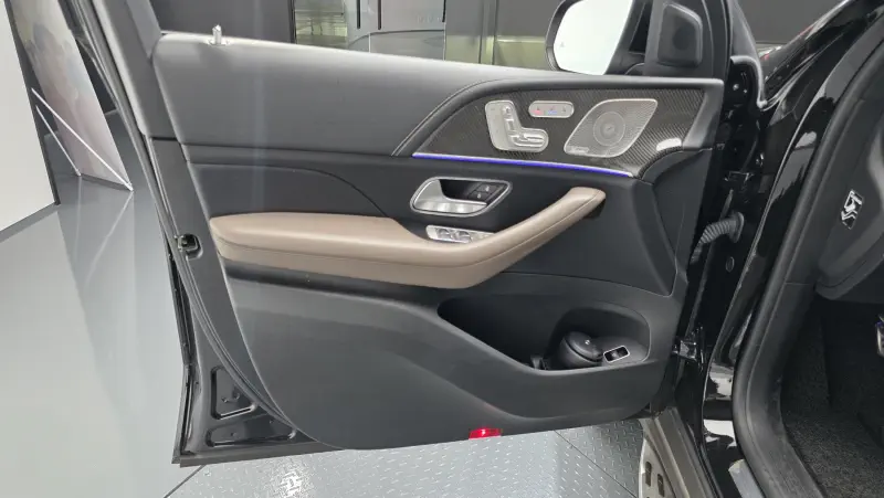 Mercedes-Benz GLE-Class