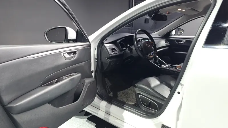Renault Samsung SM6