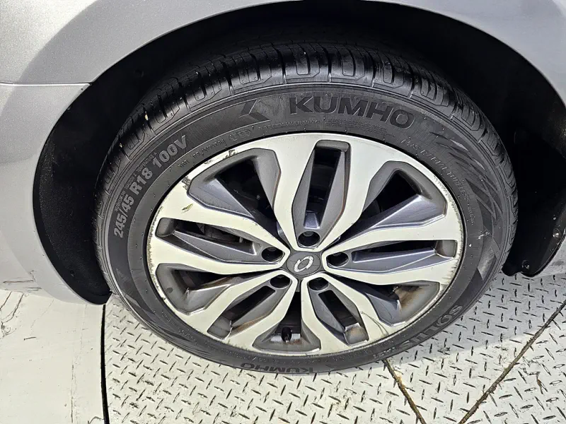 Renault Samsung SM6