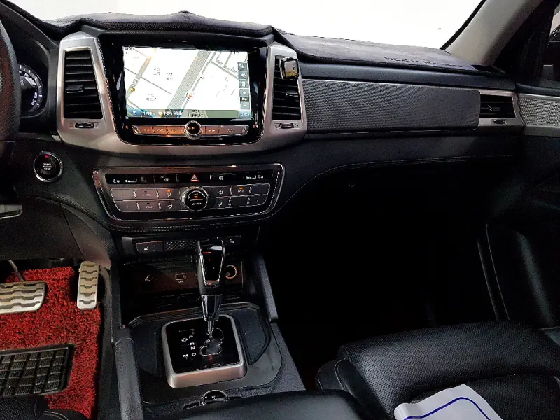 SsangYong Rexton Sports