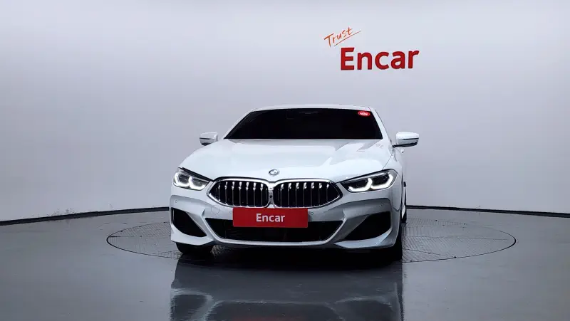 BMW 8-Series