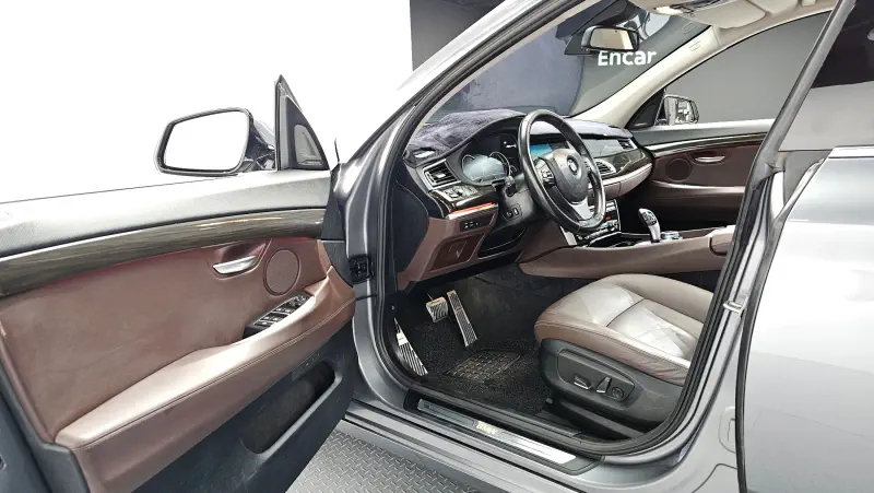 BMW 5-Series Gran Turismo