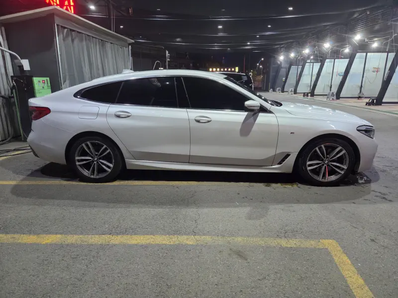 BMW 6-Series Gran Turismo