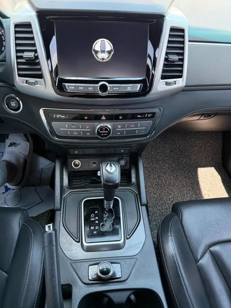 SsangYong Rexton Sports Khan