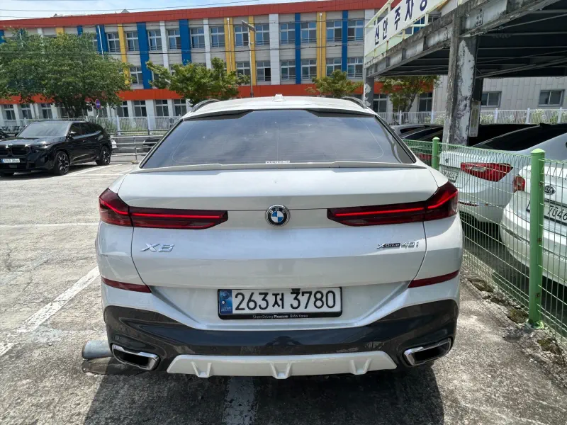 BMW X6