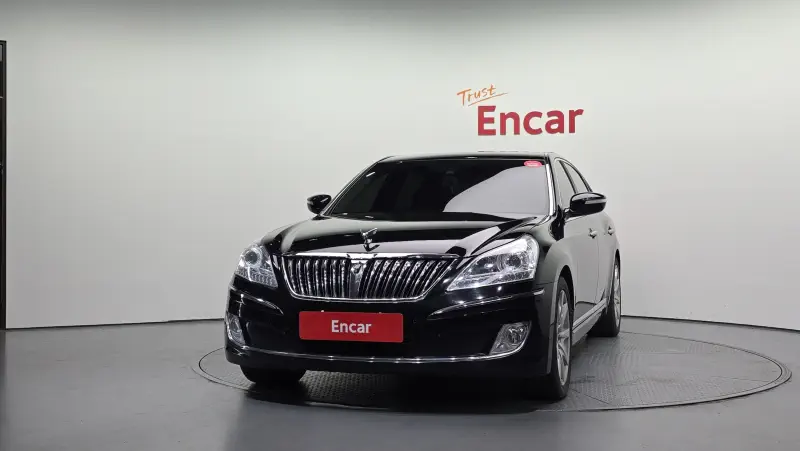 Hyundai Equus