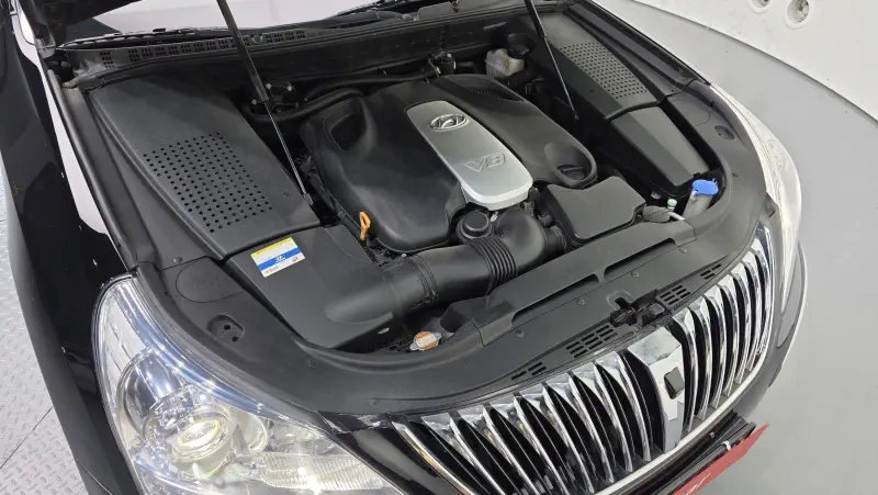 Hyundai Equus