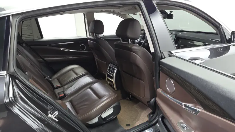 BMW 5-Series Gran Turismo