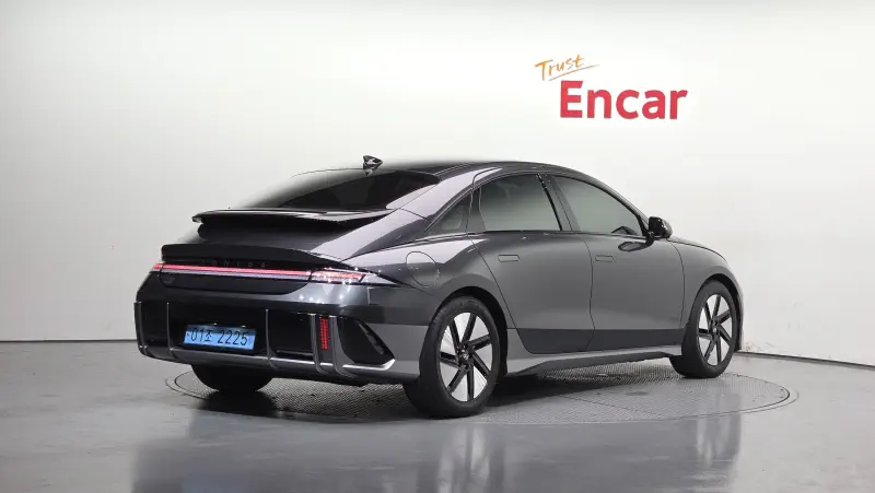 Hyundai Ioniq 6