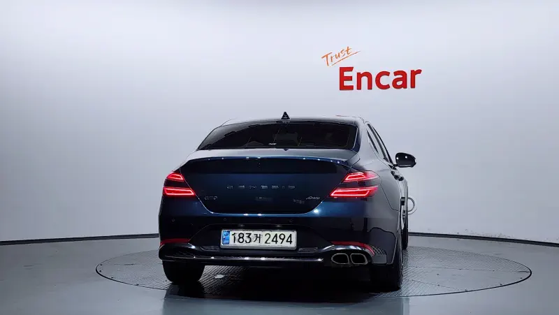 Genesis G70