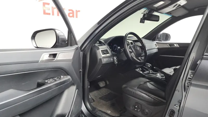 SsangYong Rexton Sports Khan