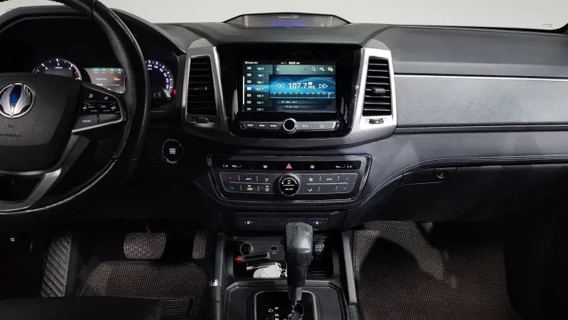 SsangYong Rexton Sports Khan