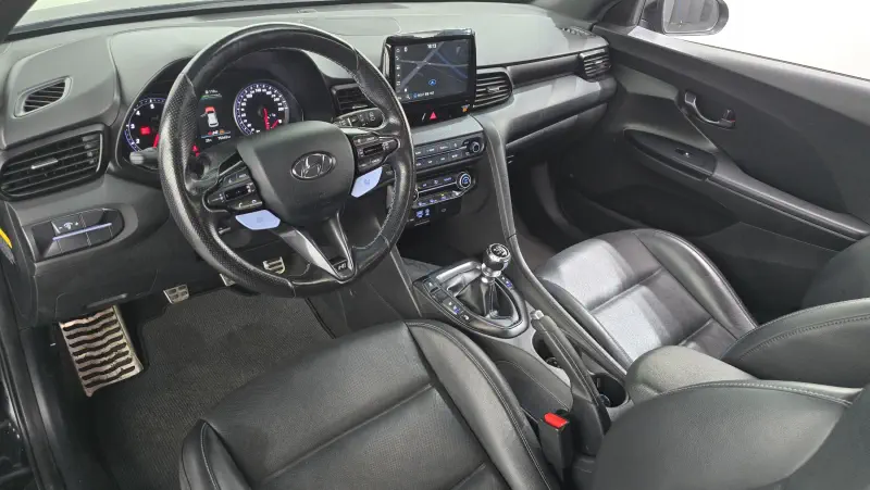 Hyundai Veloster