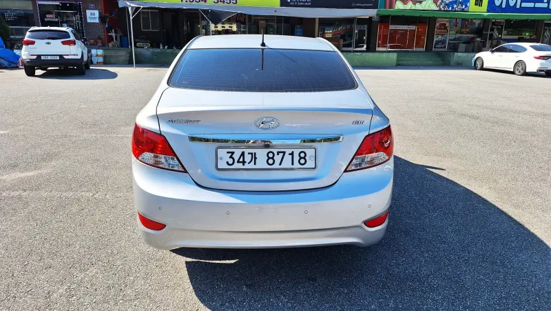 Hyundai Accent