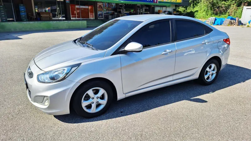 Hyundai Accent