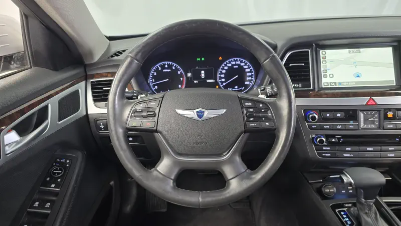 Hyundai Genesis