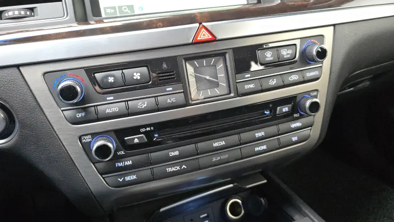 Hyundai Genesis