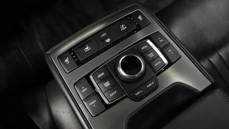 Hyundai Genesis