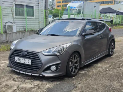 Hyundai Veloster