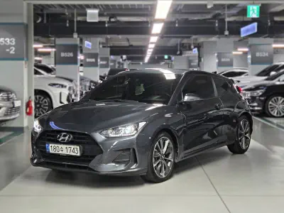 Hyundai Veloster
