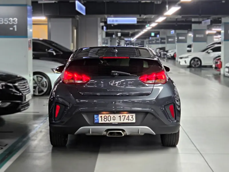 Hyundai Veloster