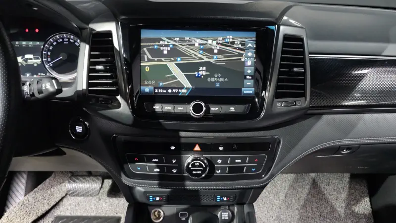 SsangYong Rexton Sports Khan