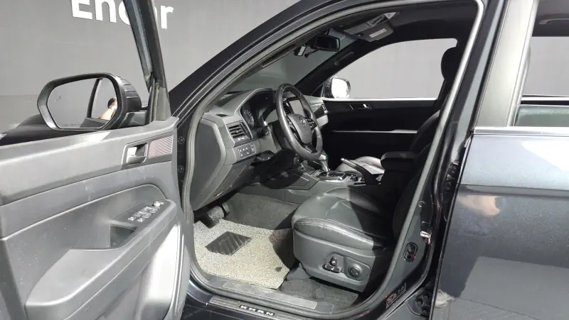 SsangYong Rexton Sports Khan