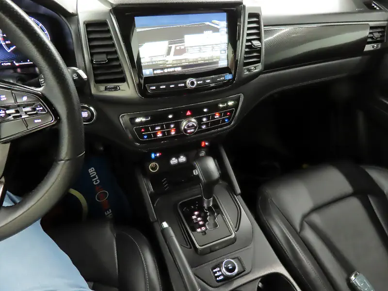 SsangYong Rexton Sports