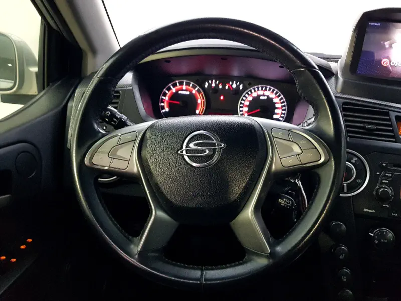 SsangYong Korando Sports
