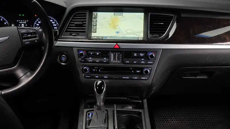 Hyundai Genesis