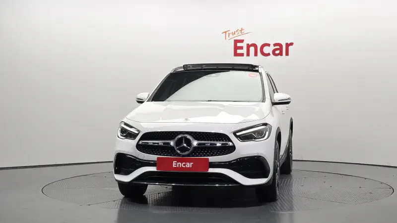 Mercedes-Benz GLA-Class