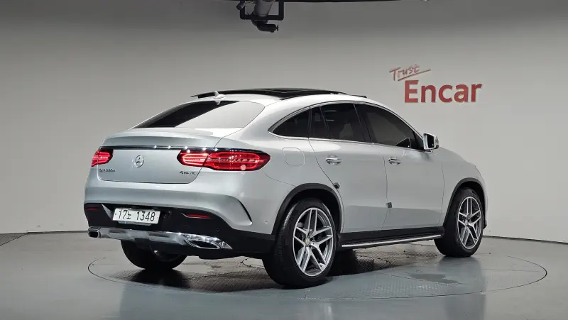 Mercedes-Benz GLE-Class