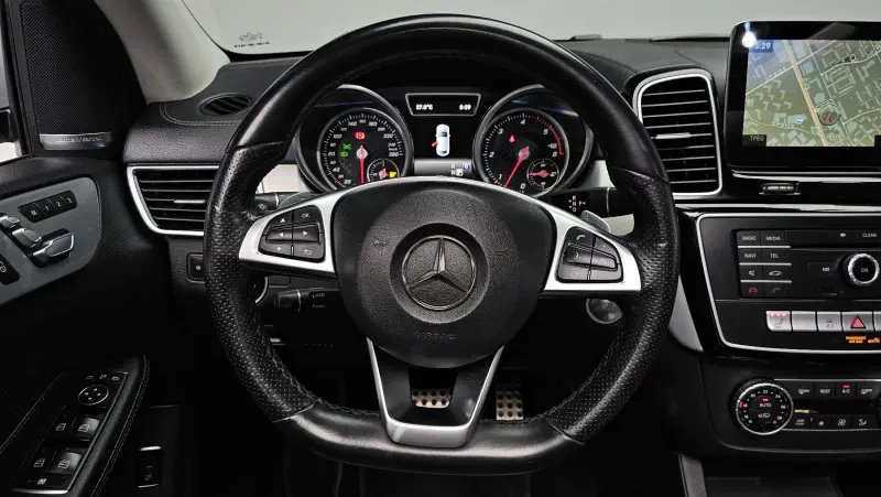 Mercedes-Benz GLE-Class