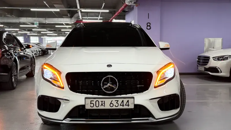 Mercedes-Benz GLA-Class