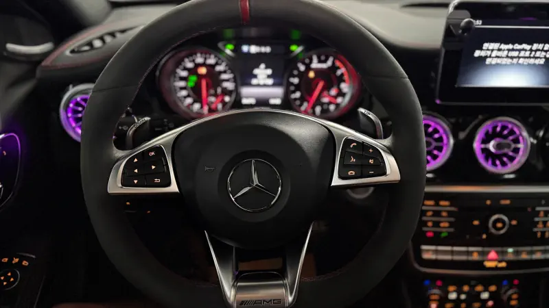 Mercedes-Benz GLA-Class