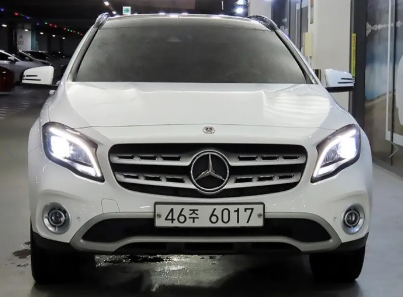 Mercedes-Benz GLA-Class
