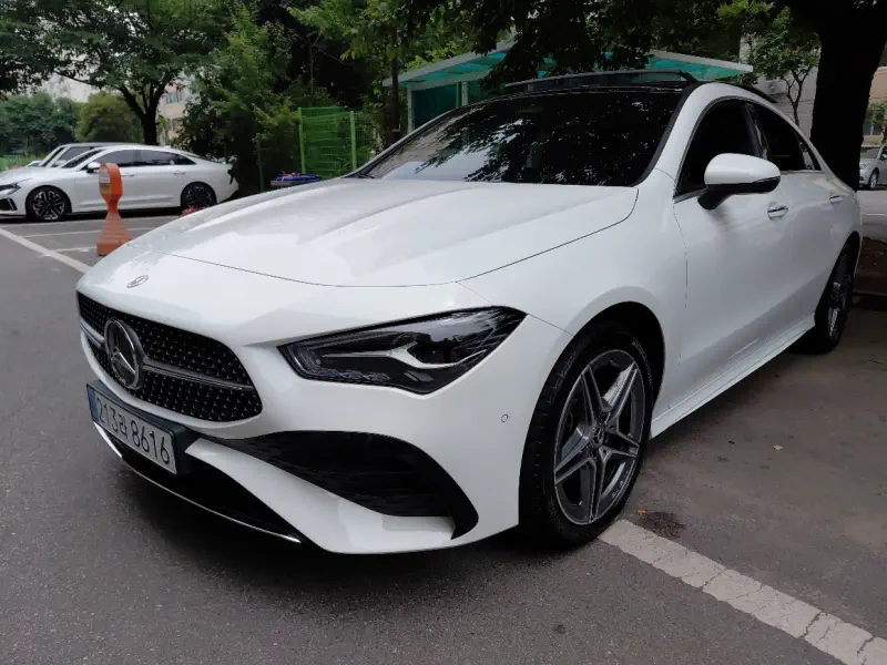 Mercedes-Benz CLA-Class
