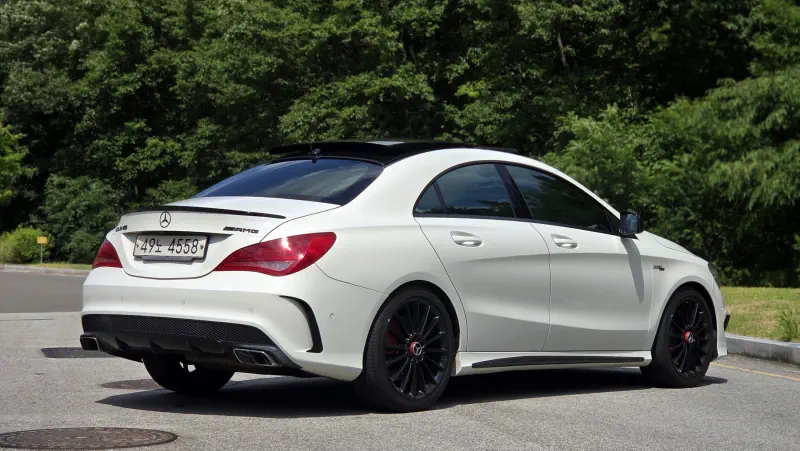 Mercedes-Benz CLA-Class