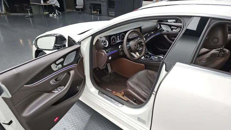 Mercedes-Benz CLS-Class