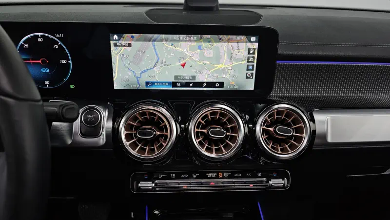 Mercedes-Benz EQB