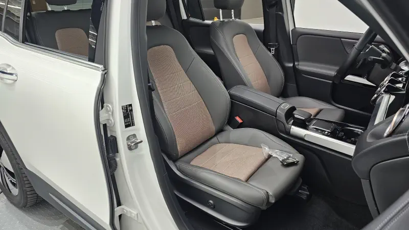 Mercedes-Benz EQB