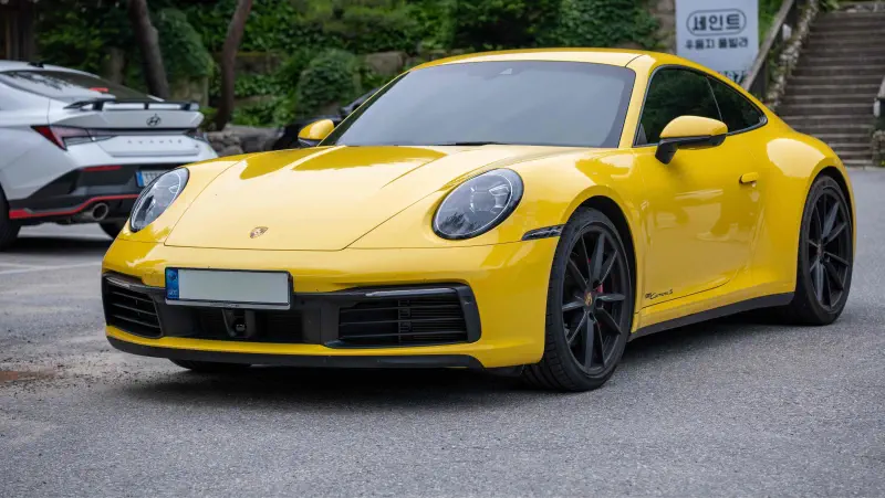 Porsche 911