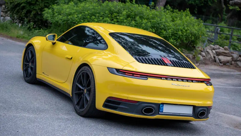 Porsche 911